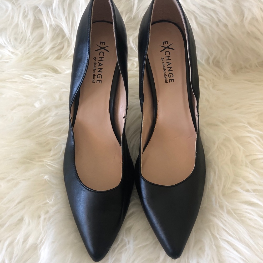 👑 EXCHANGE BY CHARLES DAVID | Black heels